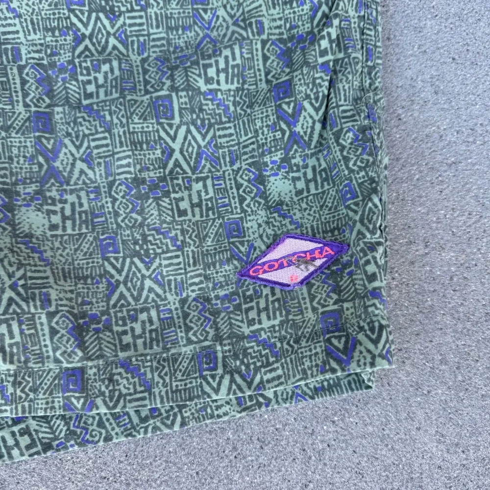 Gotcha Vintage Mens Swim Trunks Green Purple Tribal Print Mesh Lined Size 30